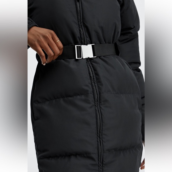 Fabletics Storm Jacket II - Picture 3 of 14